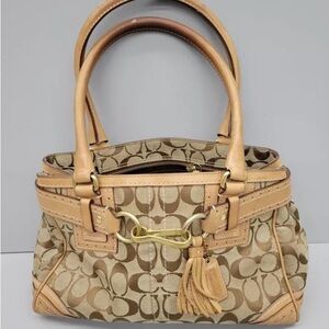 Coach Hampton Signature Carryall Tote 10507